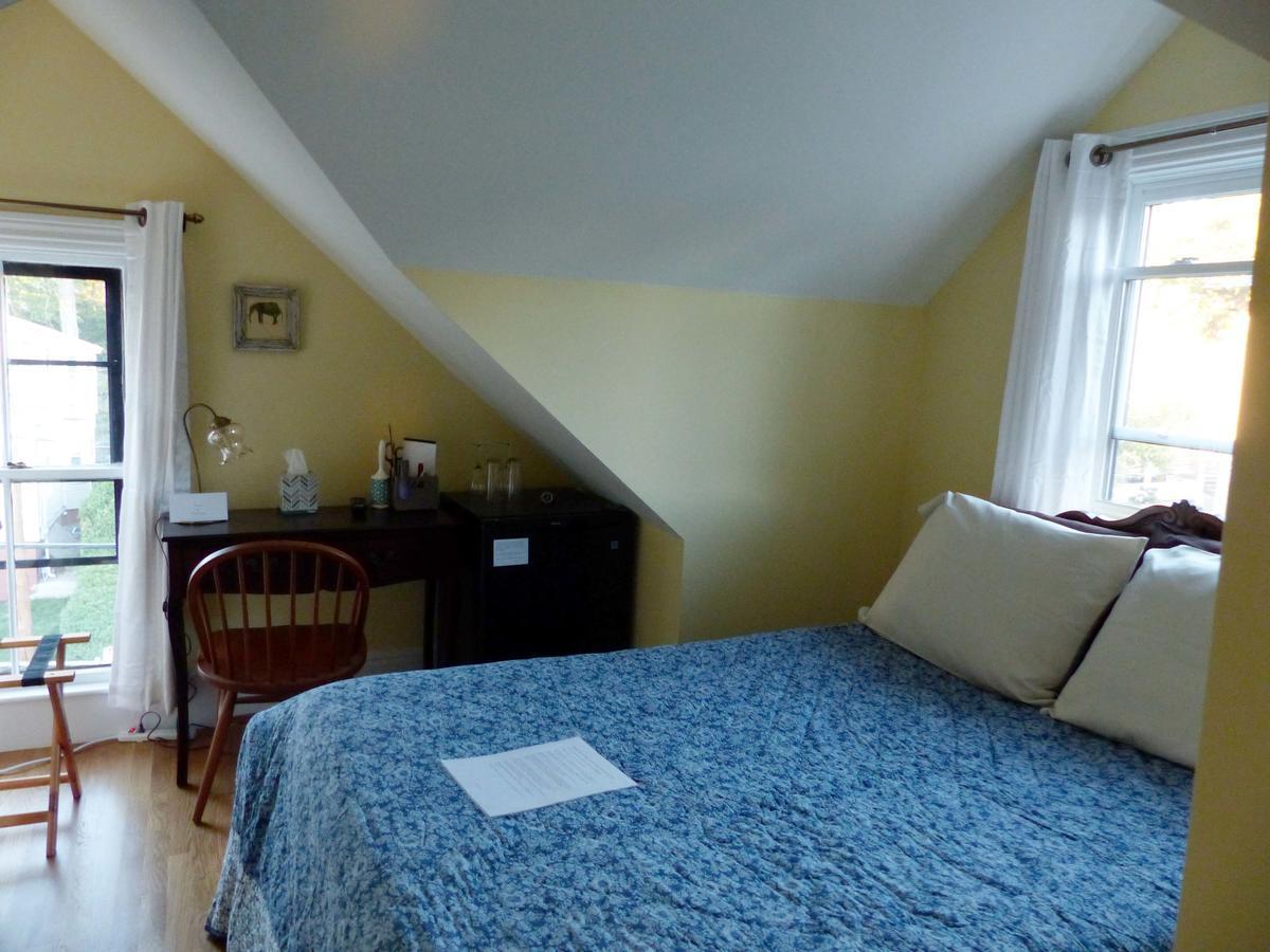 Davis Square Inn Съмървил Екстериор снимка